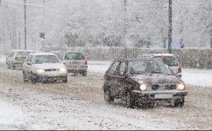 Otežan saobraćaj zbog snijega, aktivirani odroni i klizišta